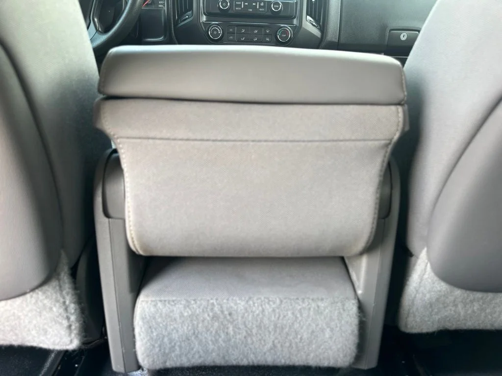 Used 2015 White Chevrolet Work Truck image 19