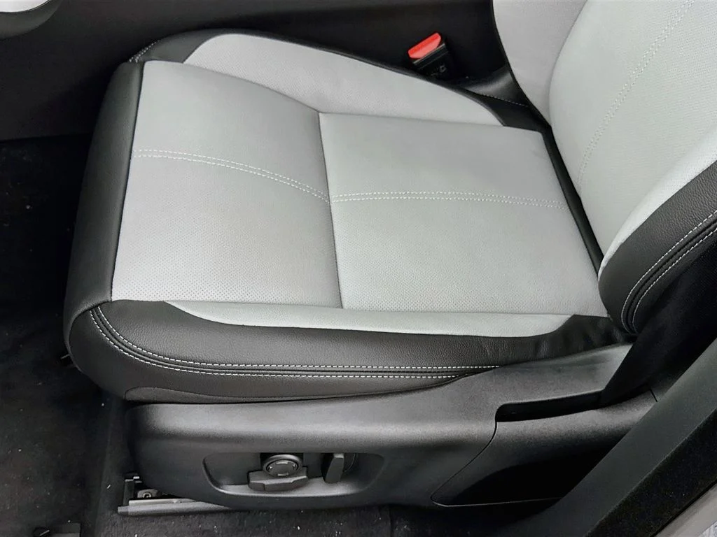 New 2026 Zadar Grey Land Rover Belgravia Edition image 20