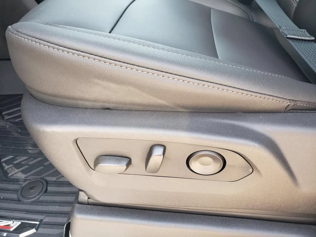 2026 Chevrolet Silverado 1500 RST - Photo 25