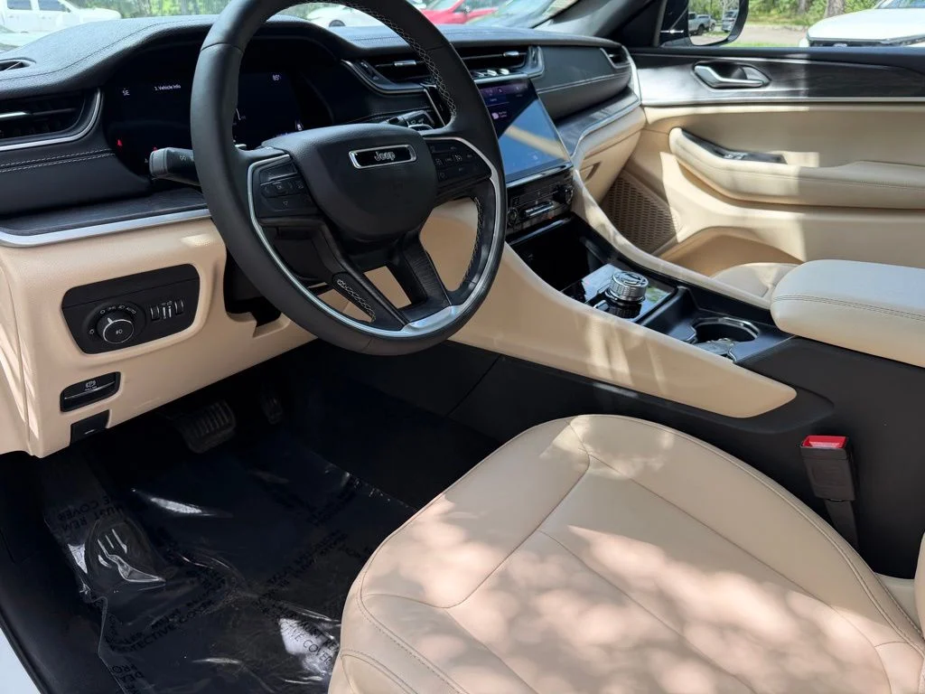 2025 Jeep Grand Cherokee L Limited - Photo 21