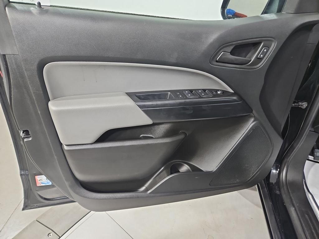 2022 Chevrolet Colorado Work Truck - Photo 11