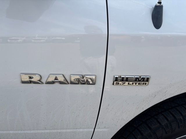 Used 2010 Bright White Clearcoat/Mineral Gray Metallic CC Ram SLT image 5