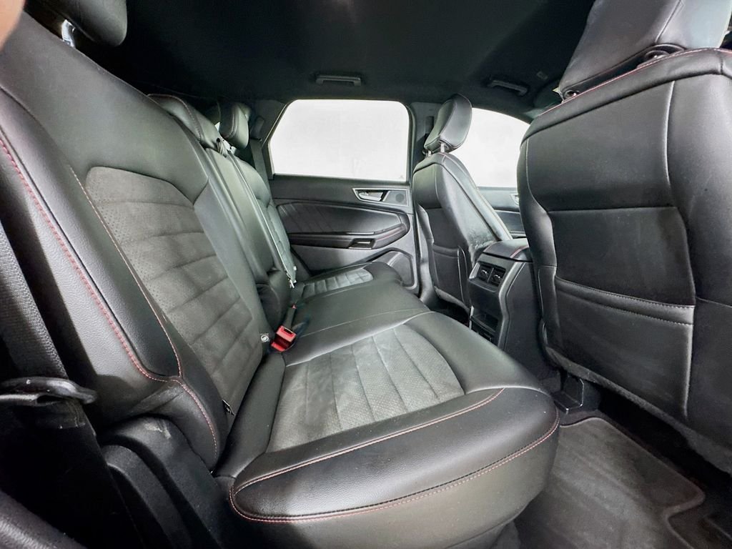 Used 2021 Gray Metallic Ford ST Line image 33
