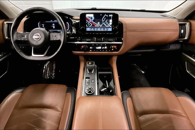 2025 Nissan Pathfinder Platinum - Photo 18