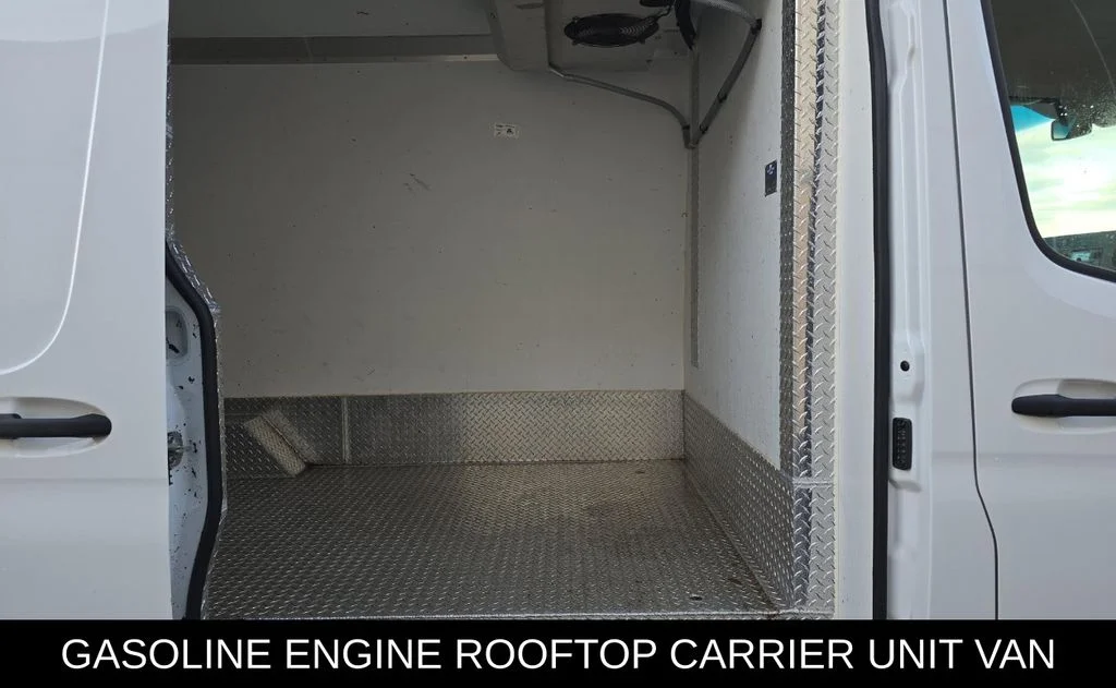 Used 2023  Mercedes-Benz Cargo Van 144 in. WB image 9
