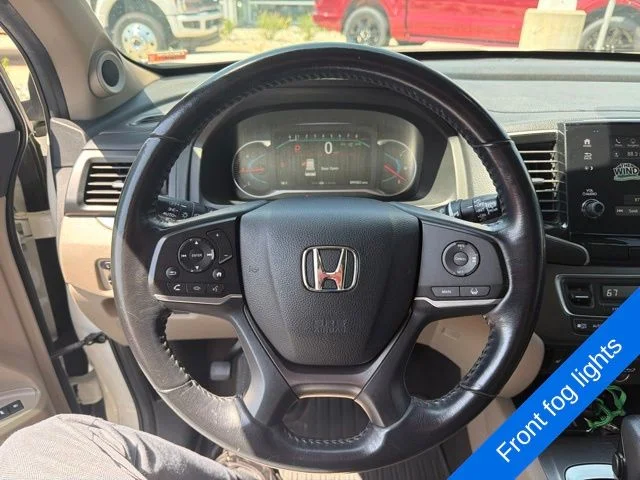 Used 2019 White Diamond Pearl Honda EX-L image 16