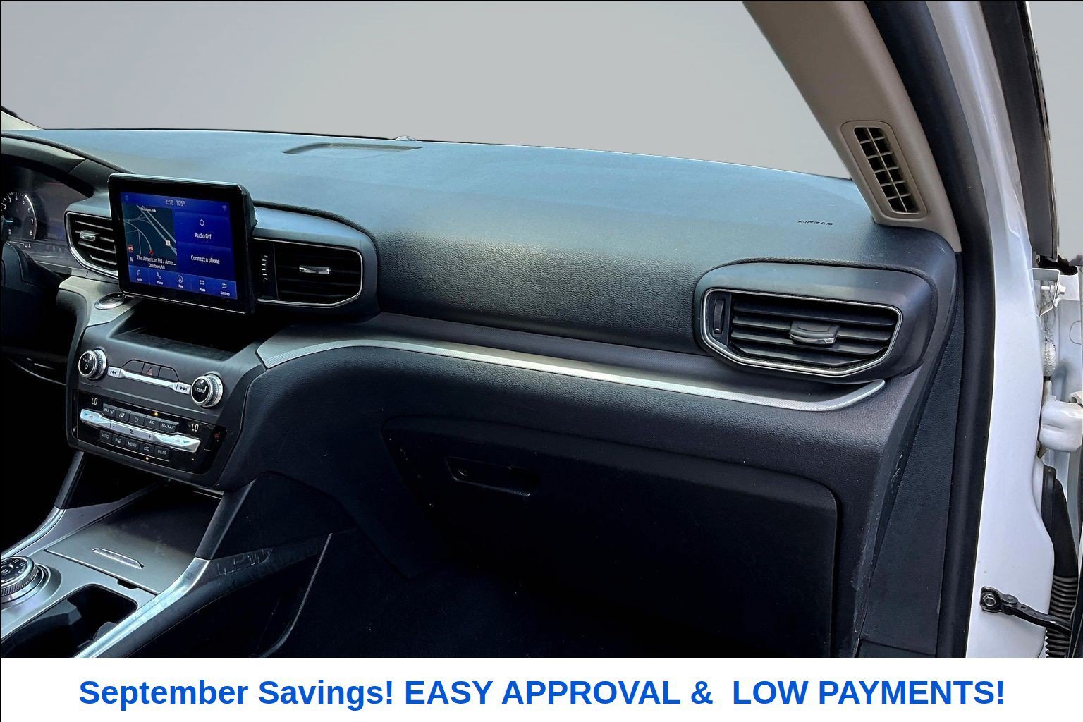 Used 2020 White Ford XLT image 25