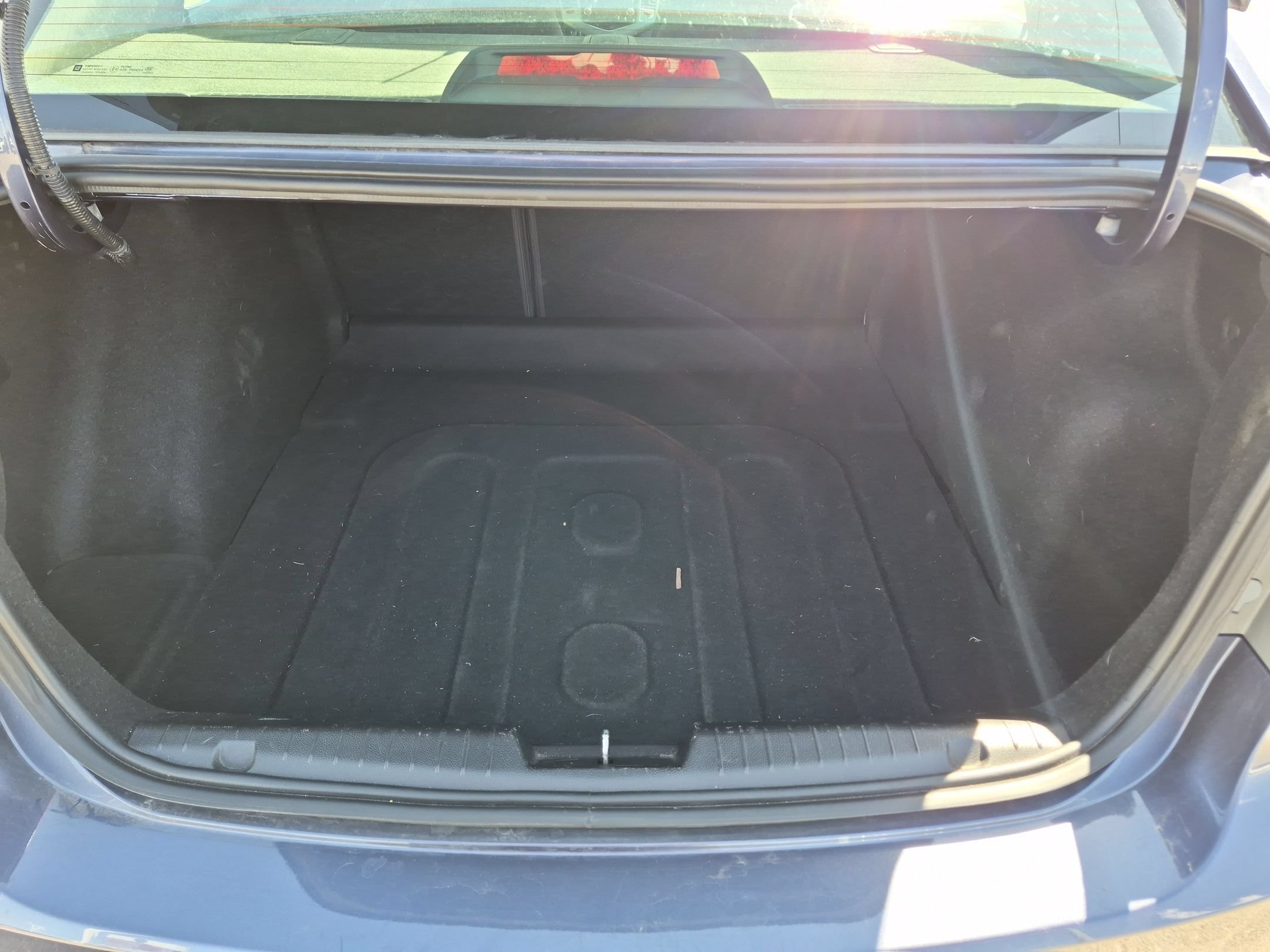 Used 2014 Atlantis Blue Metallic Chevrolet 1LT image 27