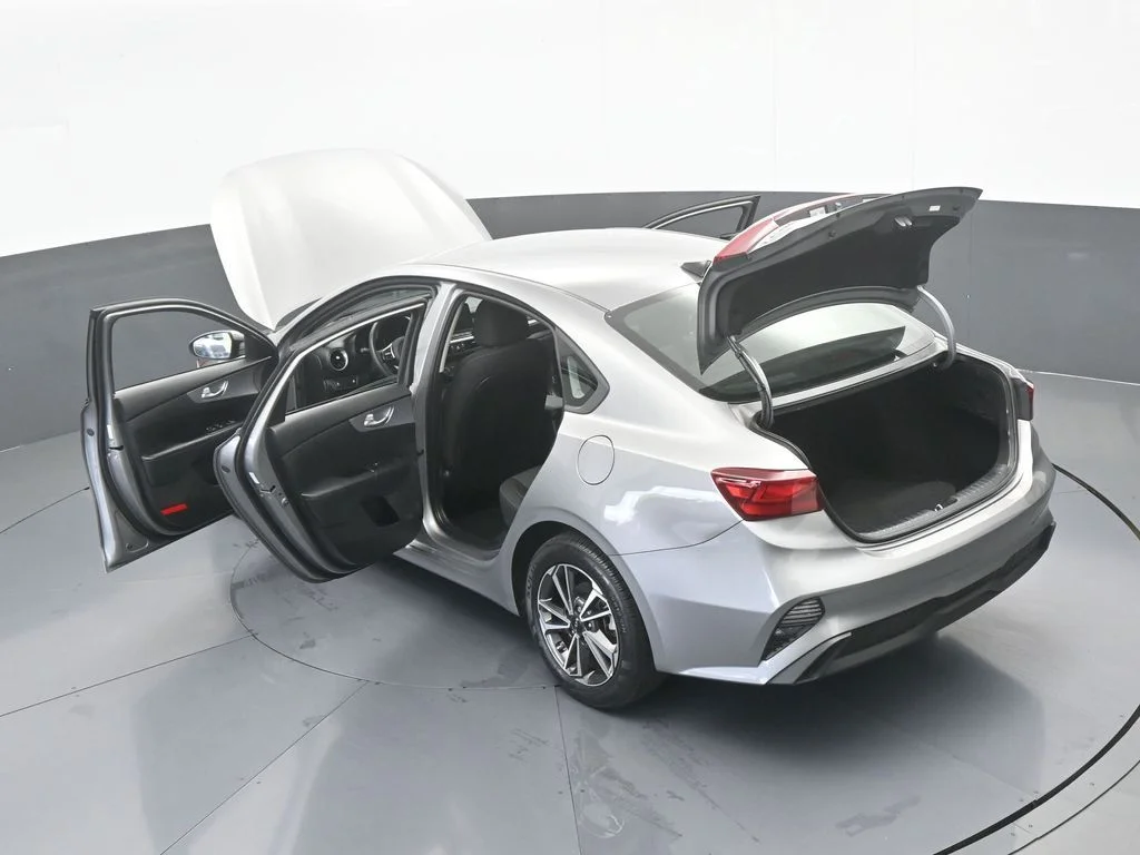 Used 2022 Steel Gray Kia LXS image 58