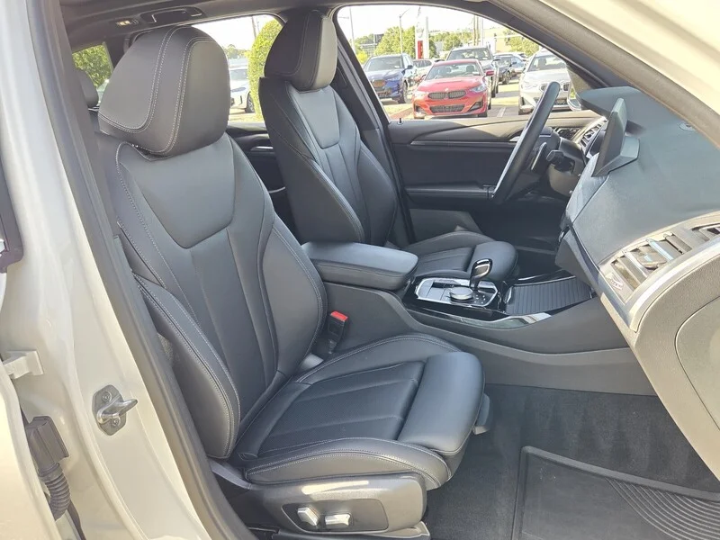 Used 2023 Alpine White BMW XDRIVE30I SPORTS ACTIVITY VEHICLE image 21