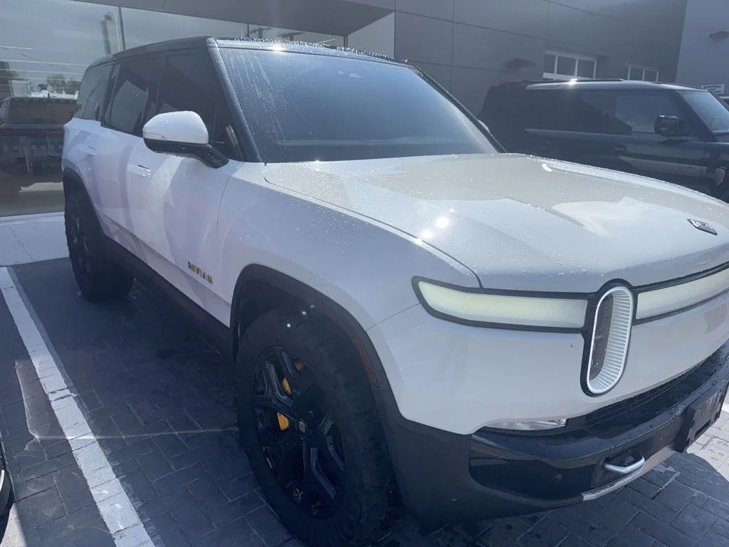 2022 Rivian R1S Launch Edition