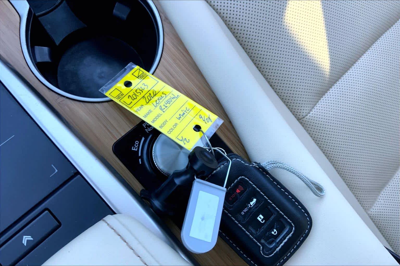 Used 2020 Eminent White Pearl Lexus  image 15