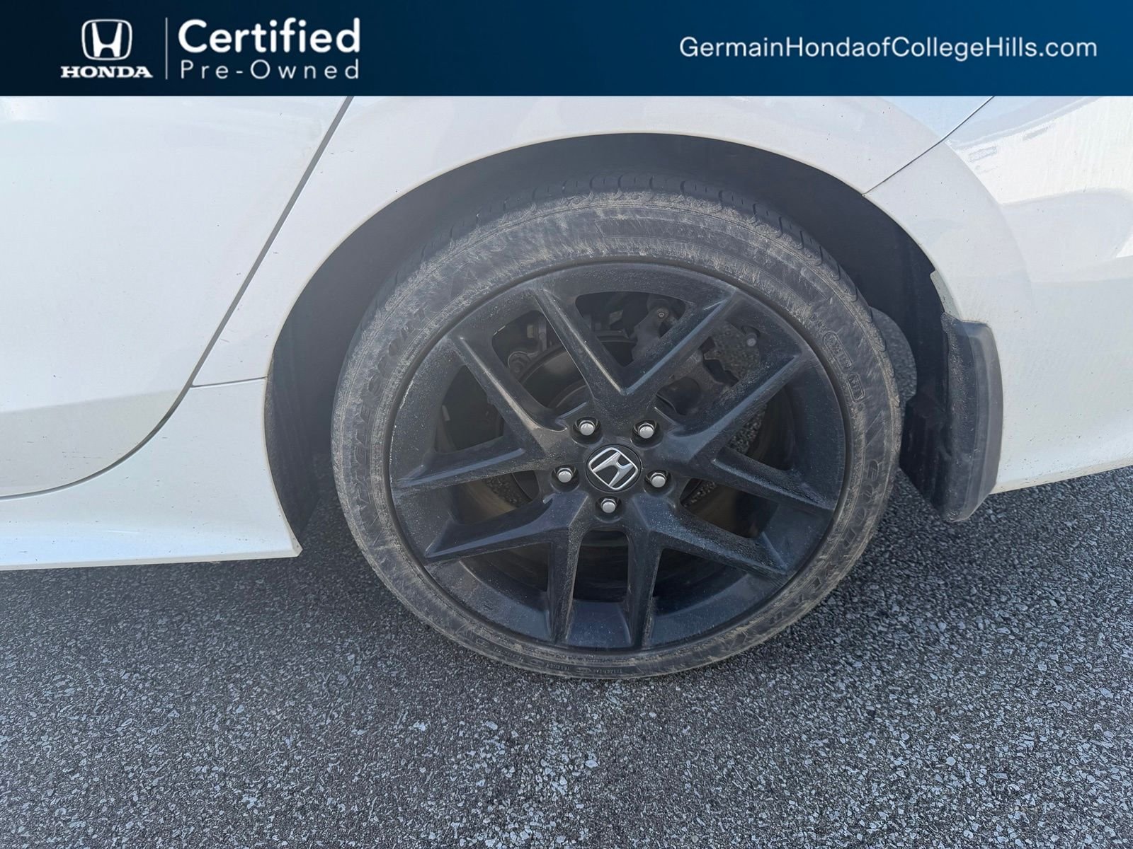 Certified Used 2024 Platinum White Pearl Honda 2.0L 4D SPORT image 13