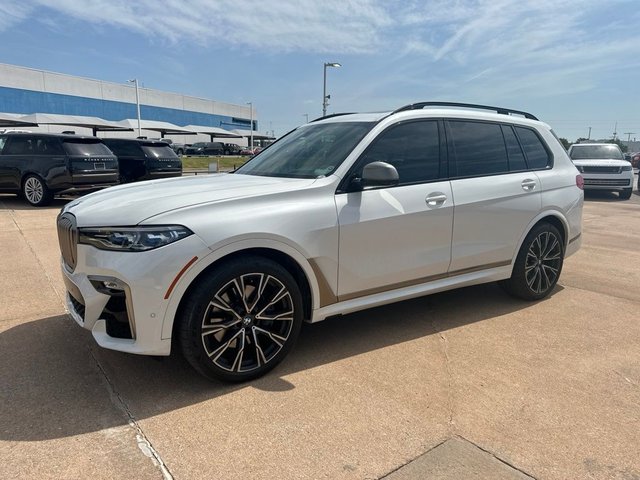 2020 BMW X7 M50i