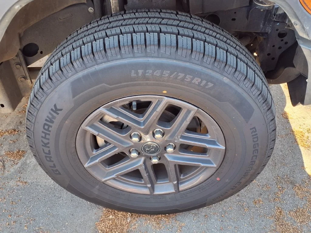 Used 2025 Red Jeep Sport S image 6