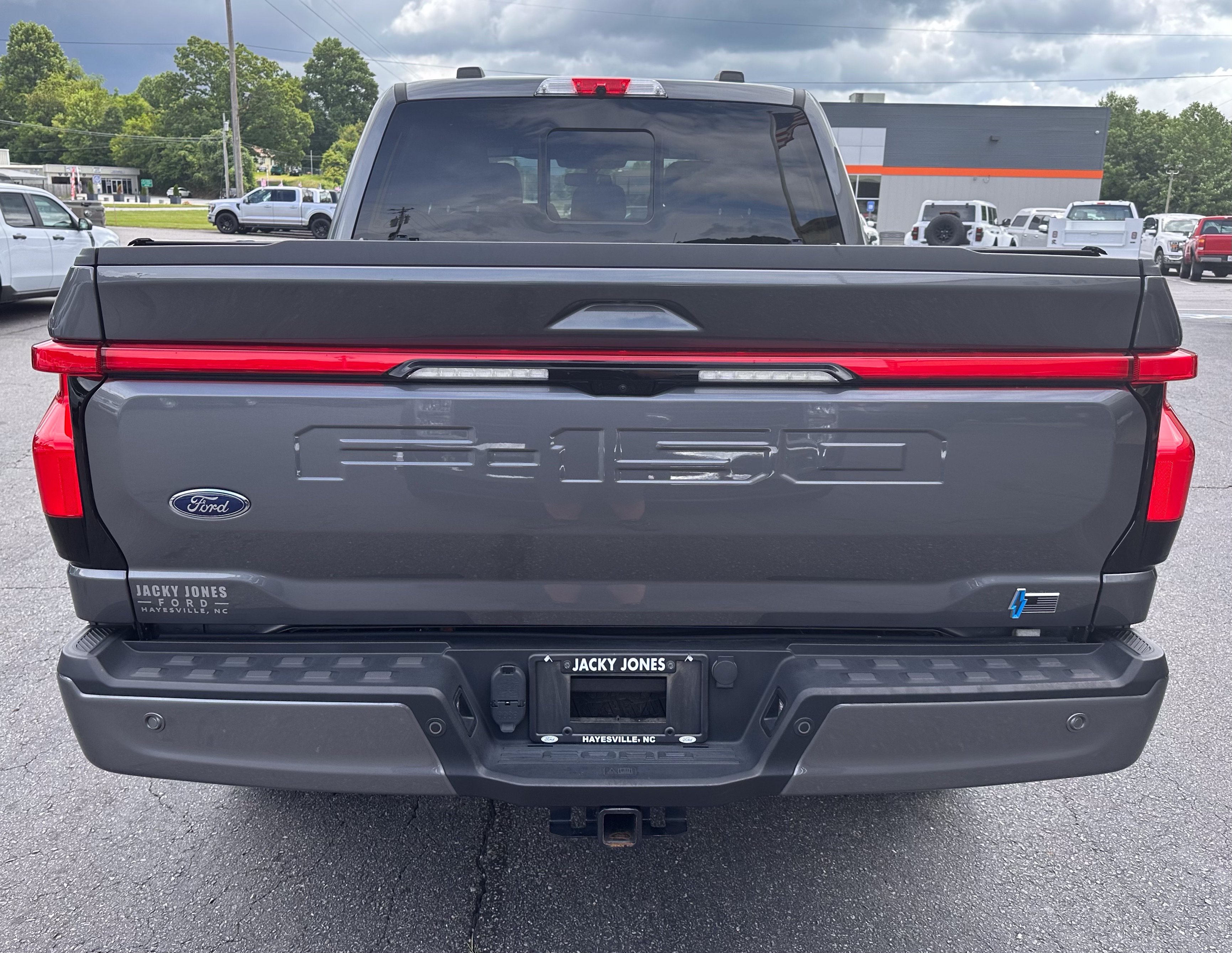 Used 2023 Carbonized Gray Metallic Ford LARIAT image 7