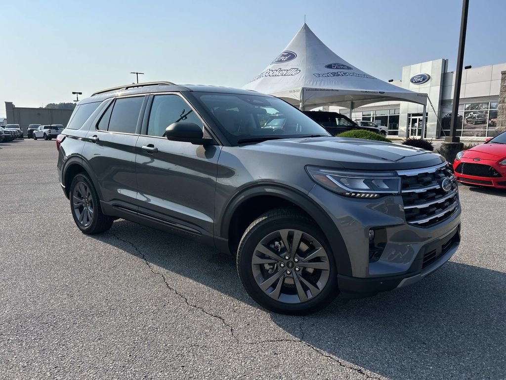 New 2026 Carbonized Gray Metallic Ford Active image 1