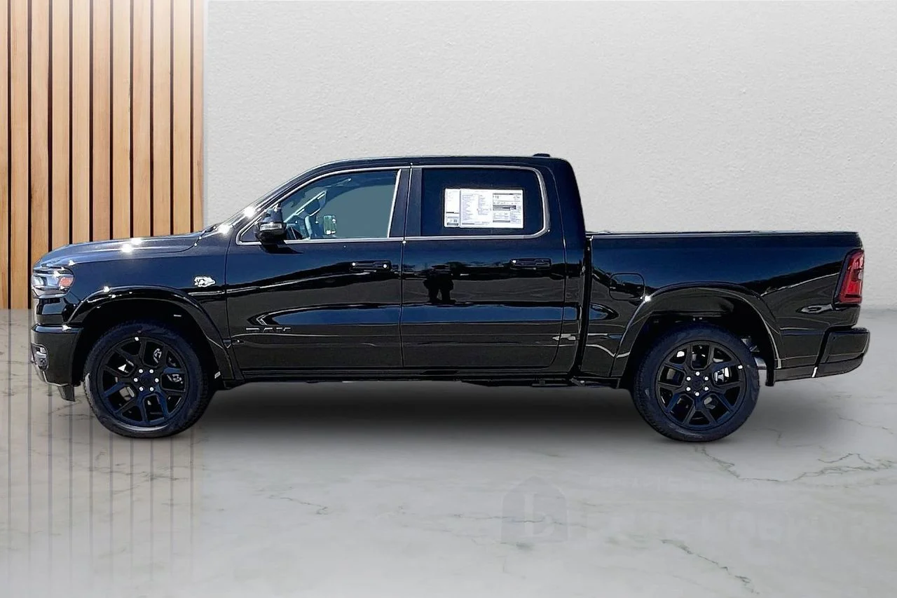 New 2026 Diamond Black Crystal Pearl-Coat Exterior Paint RAM Laramie image 6