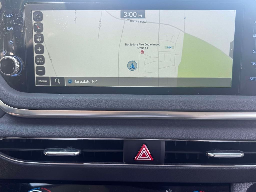 Used 2023 Silver Hyundai SEL image 26