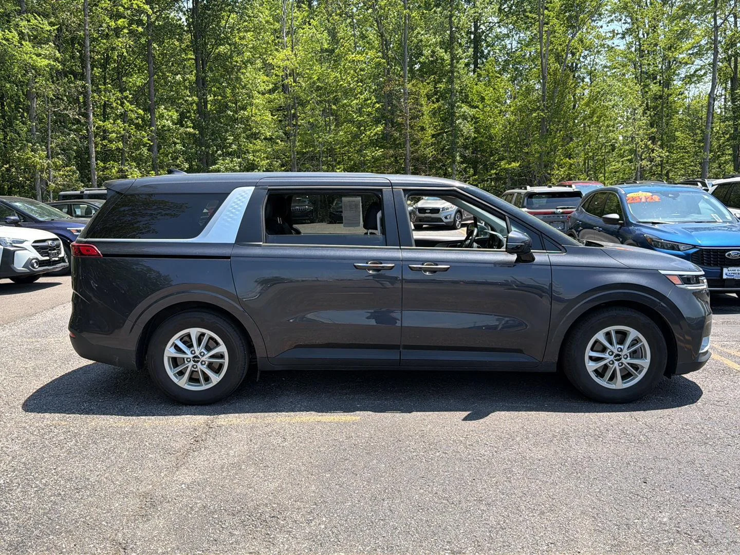 Used 2024 Panthera Metal Kia LX image 7