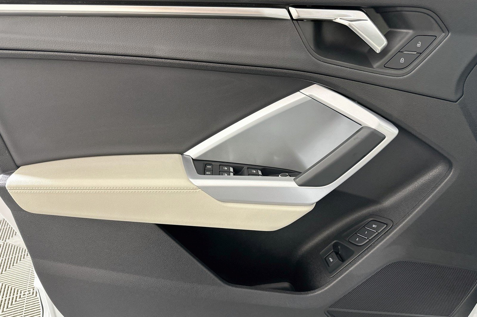 Used 2024 Glacier White Metallic Audi S line Premium image 21
