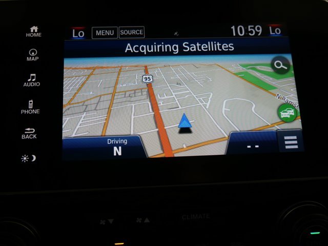 Used 2020 Sonic Gray Pearl Honda Touring image 26