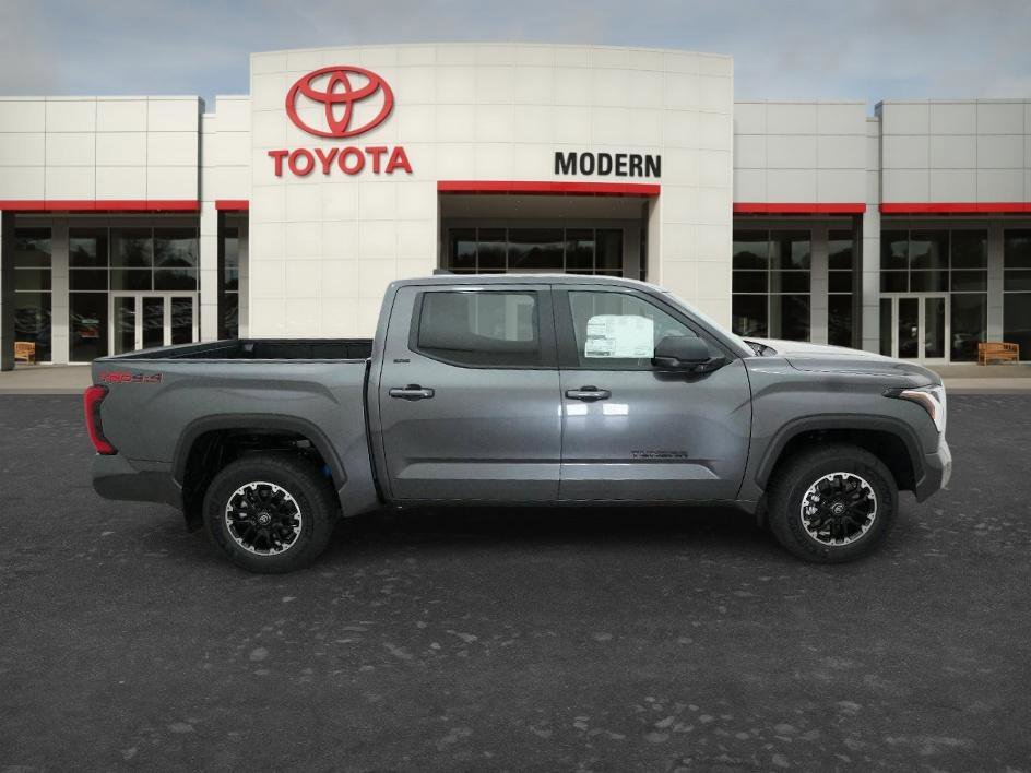 New 2026 Magnetic Gray Meta Toyota SR5 image 18