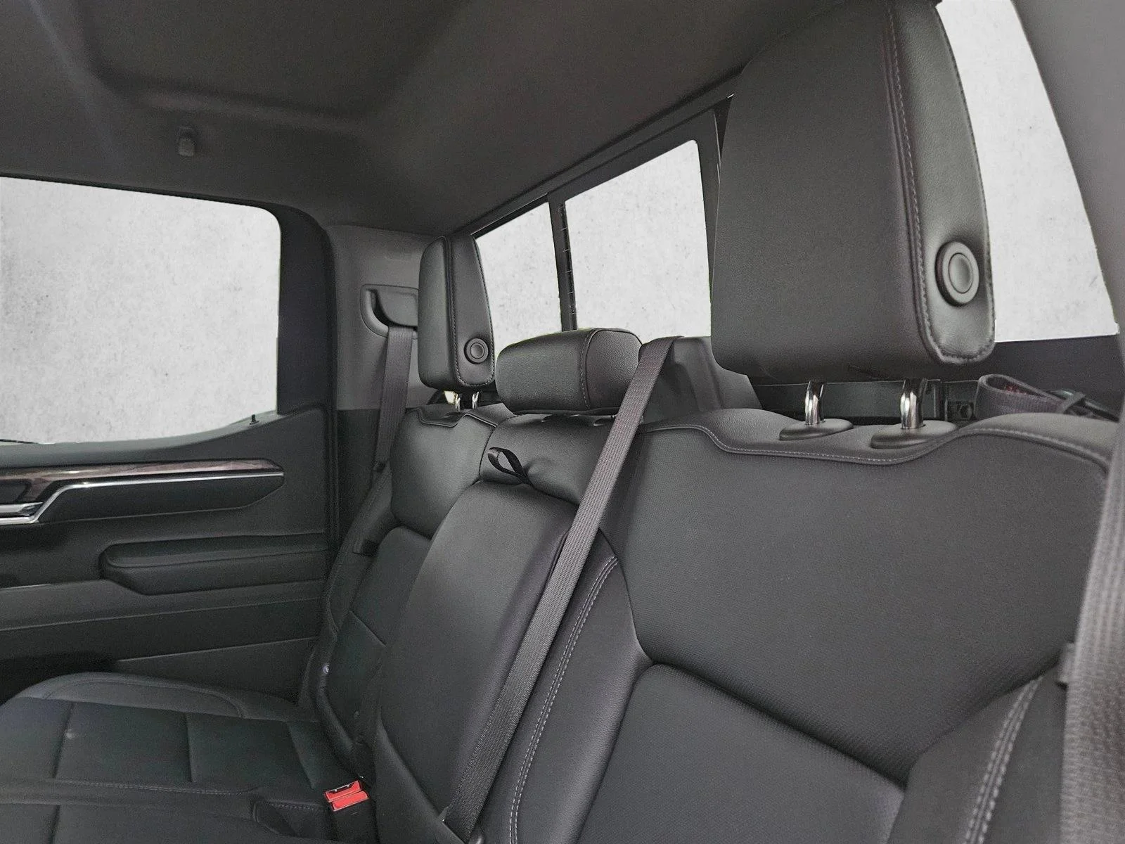 Used 2025 Cypress Gray Chevrolet LTZ image 23
