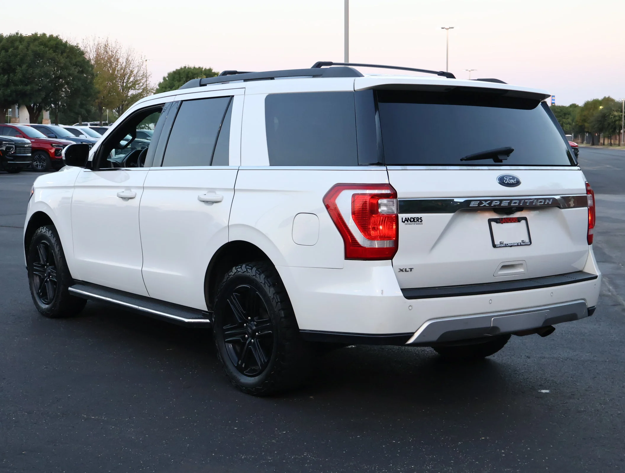 Used 2021 Star White Metallic Tri-Coat Ford XLT image 5