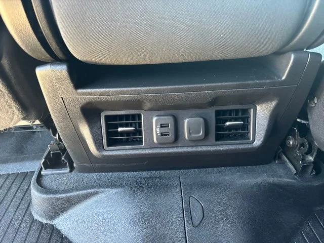 Used 2021 SATIN STEEL METALLIC Chevrolet LT image 19