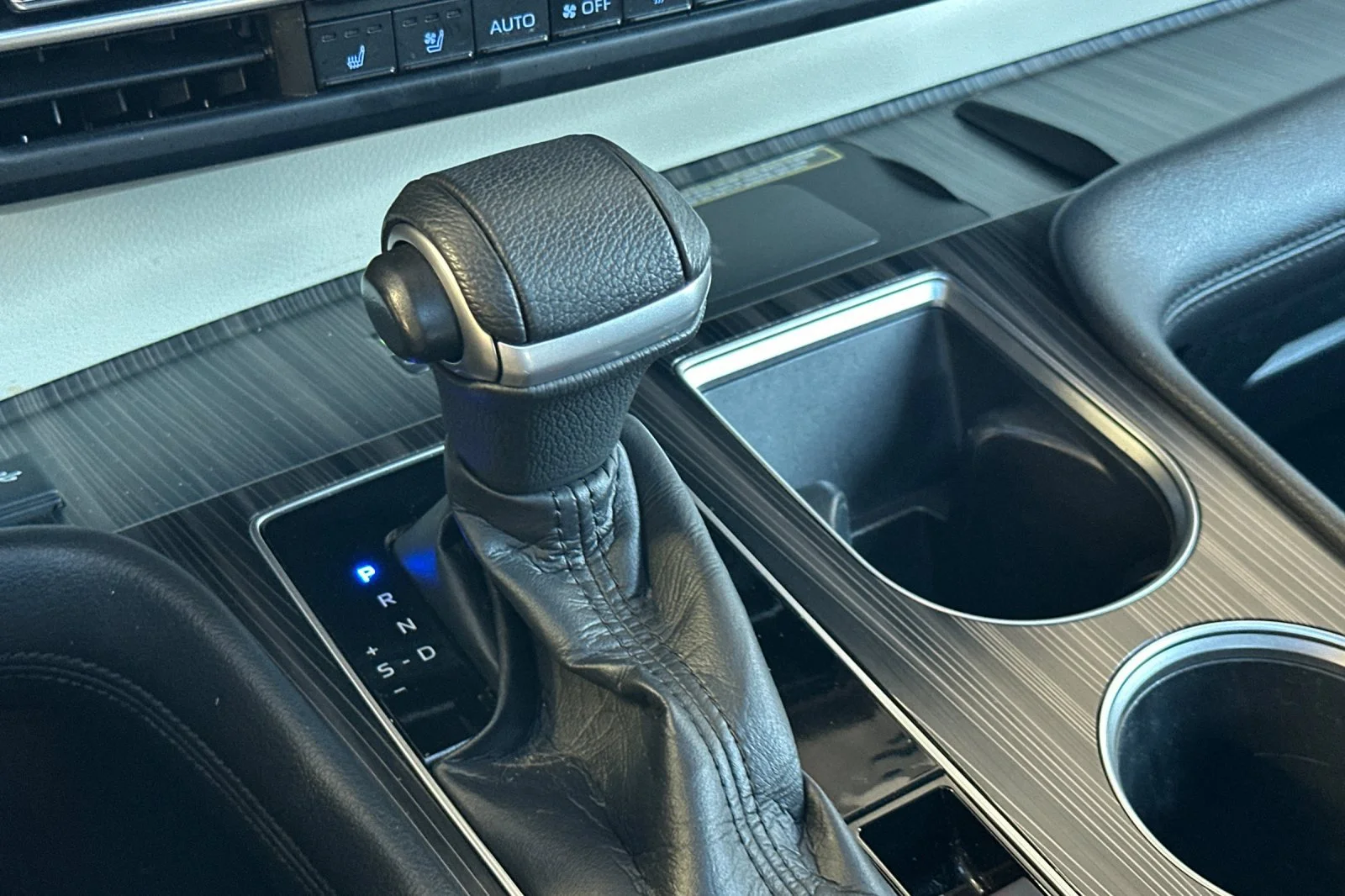 2021 Toyota Sienna Platinum - Photo 29