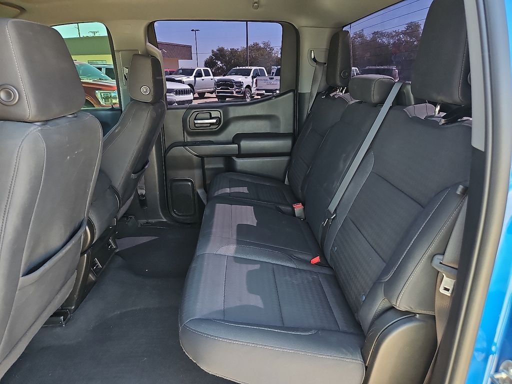 Used 2023 Blue Chevrolet Custom image 10