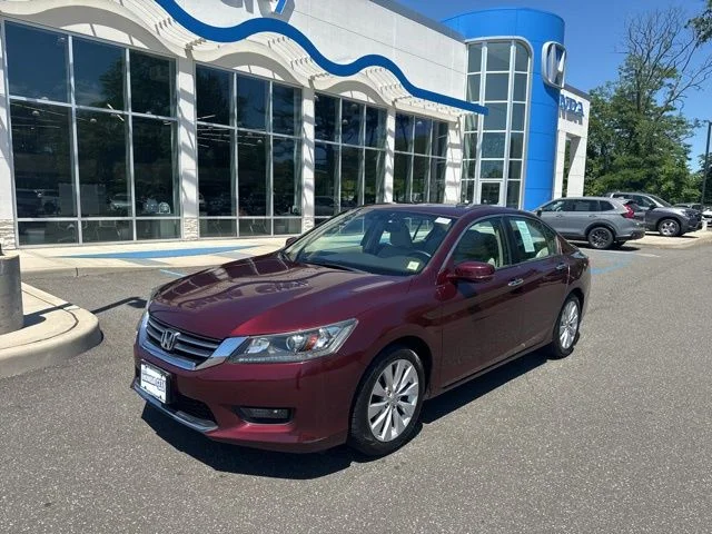 Used 2015 Basque Red Pearl II Honda EX-L image 4