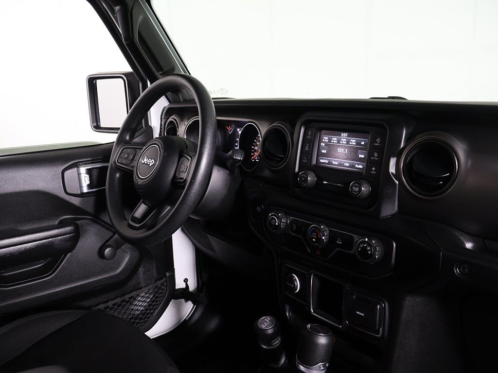 2021 Jeep Wrangler Unlimited Willys Sport - Photo 22
