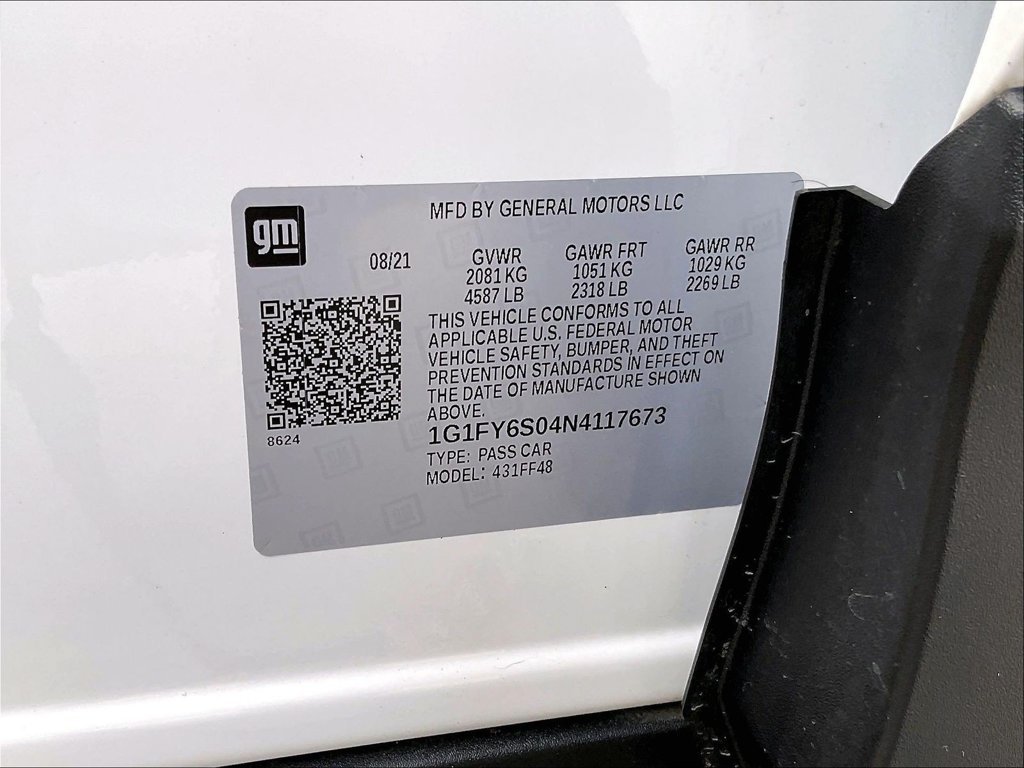Used 2022 White Chevrolet LT image 34