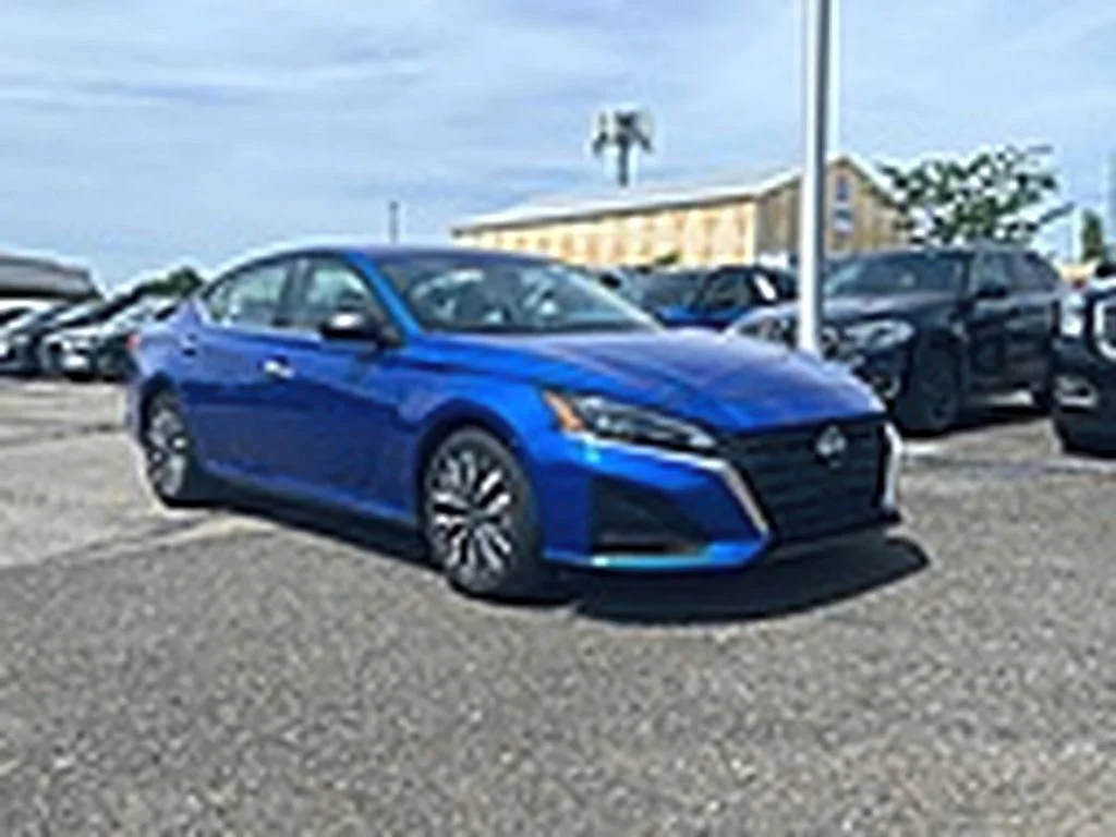 2025 Nissan Altima 2.5 SV's photo