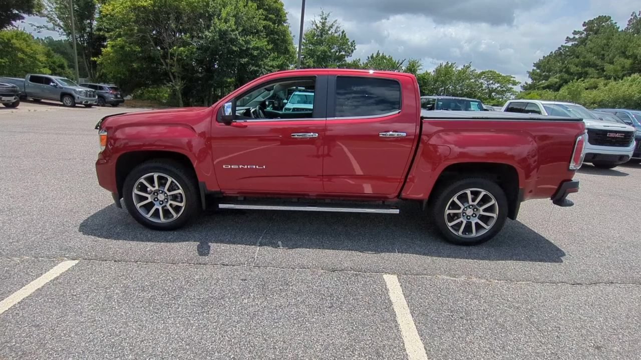 Used 2021 CAYENNE RED TINTCOAT GMC 2WD Denali image 5