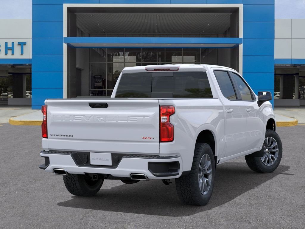 New 2026 Summit White Chevrolet RST image 4