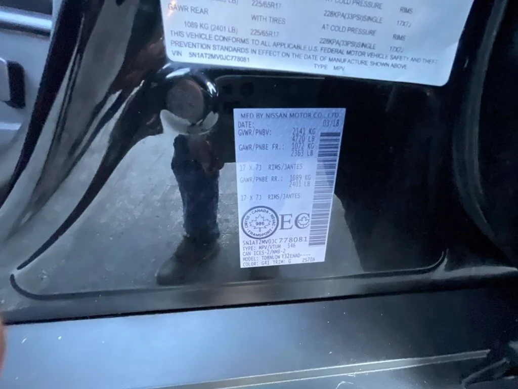 Certified Used 2018  Nissan SV image 34