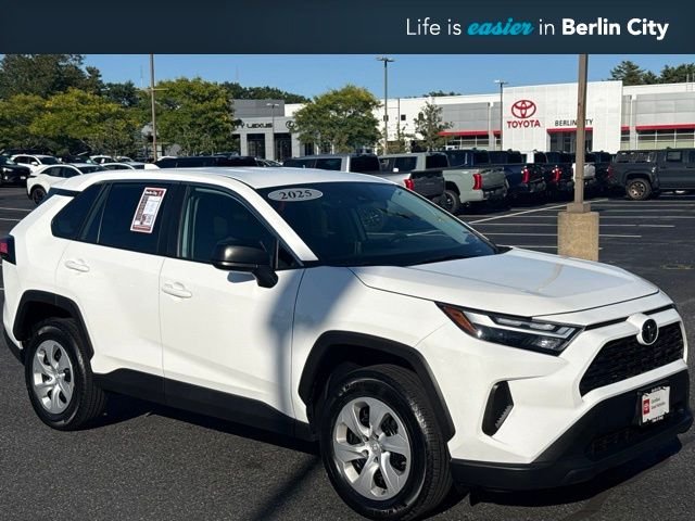 Used 2025 Ice Toyota LE image 1