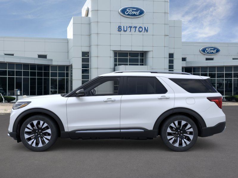 New 2026 Star White Metallic Tri-Coat Ford Platinum™ image 16