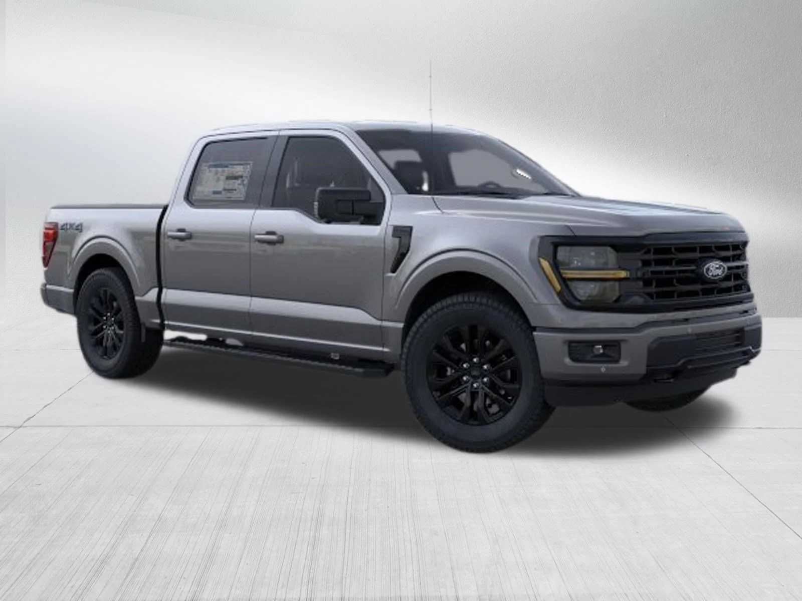 New 2026 Carbonized Gray Metallic Ford XLT image 7