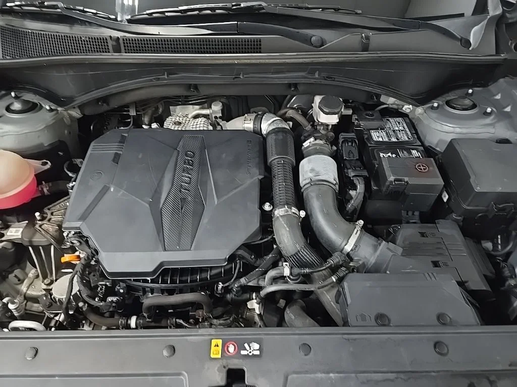 Used 2021 Gray Hyundai Limited image 14
