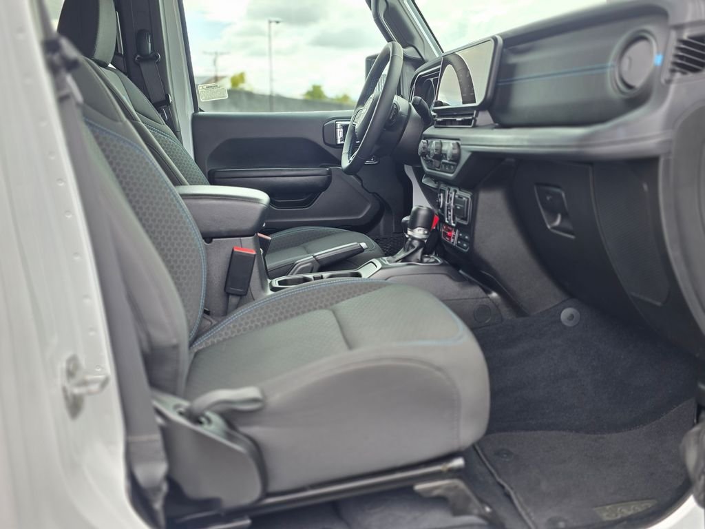 2025 Jeep Wrangler 4xe Rubicon 4XE - Photo 10