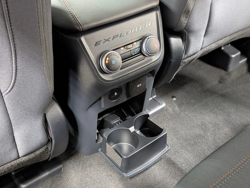 Certified Used 2025 Vapor Blue Metallic Ford Active image 16