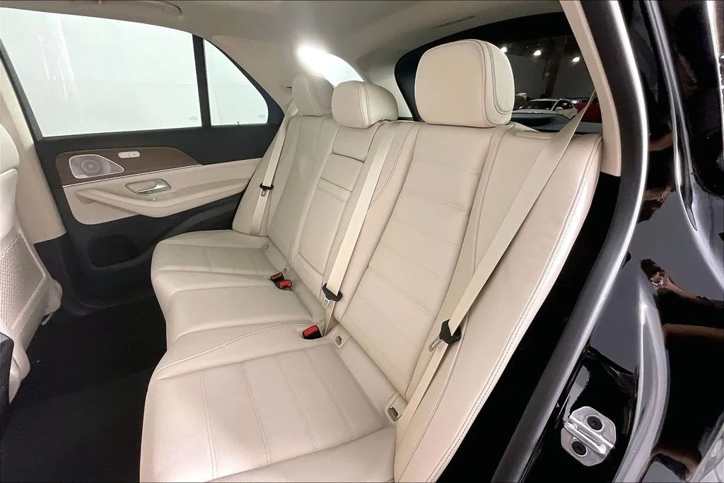 New 2026 Black Mercedes-Benz GLE 450 image 10
