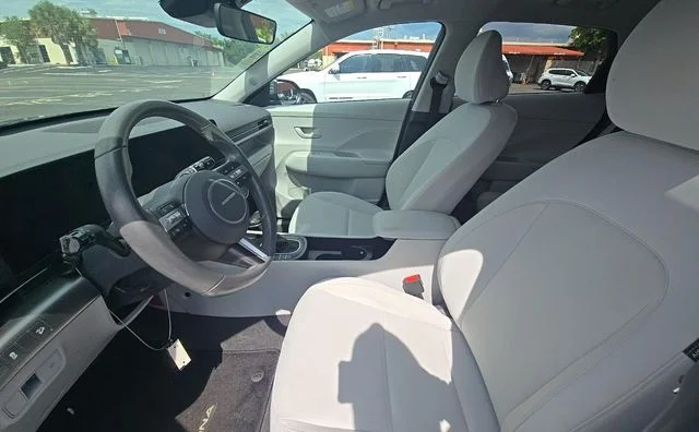 Used 2024 Gray Hyundai SEL image 2