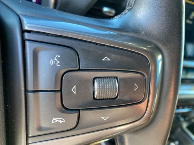 Used 2024 Iridescent Pearl Tricoat Chevrolet High Country DRW image 24