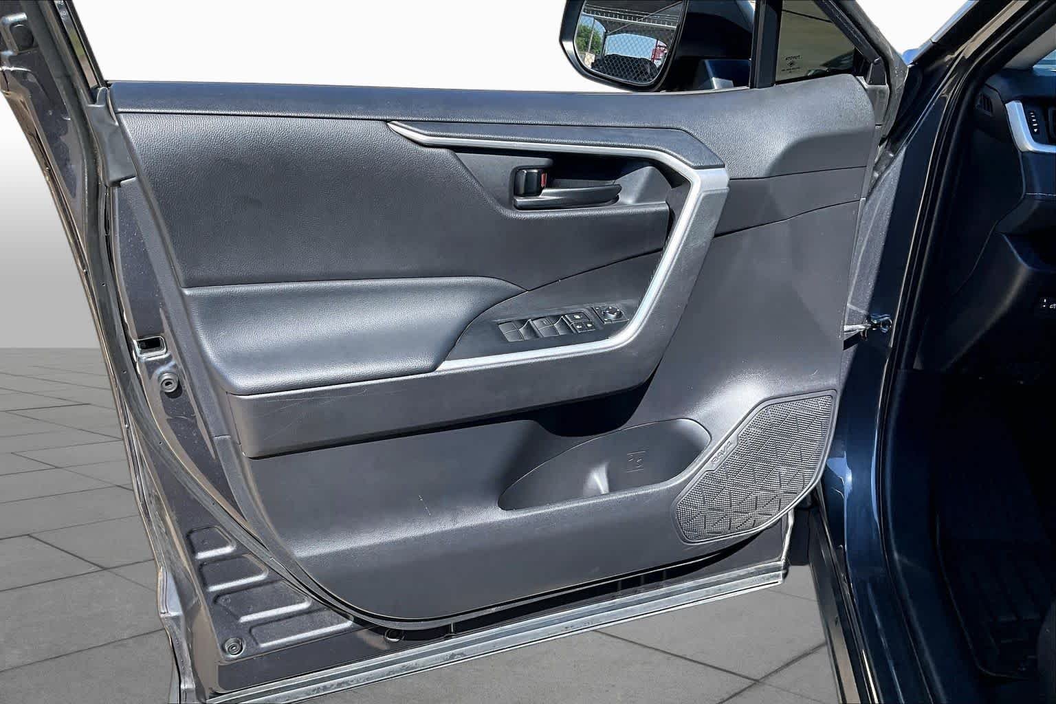 Used 2022 Magnetic Gray Metallic Toyota LE image 22