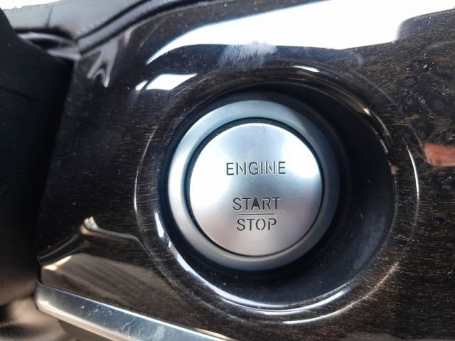 Used 2015 Black Mercedes-Benz S 550 image 11